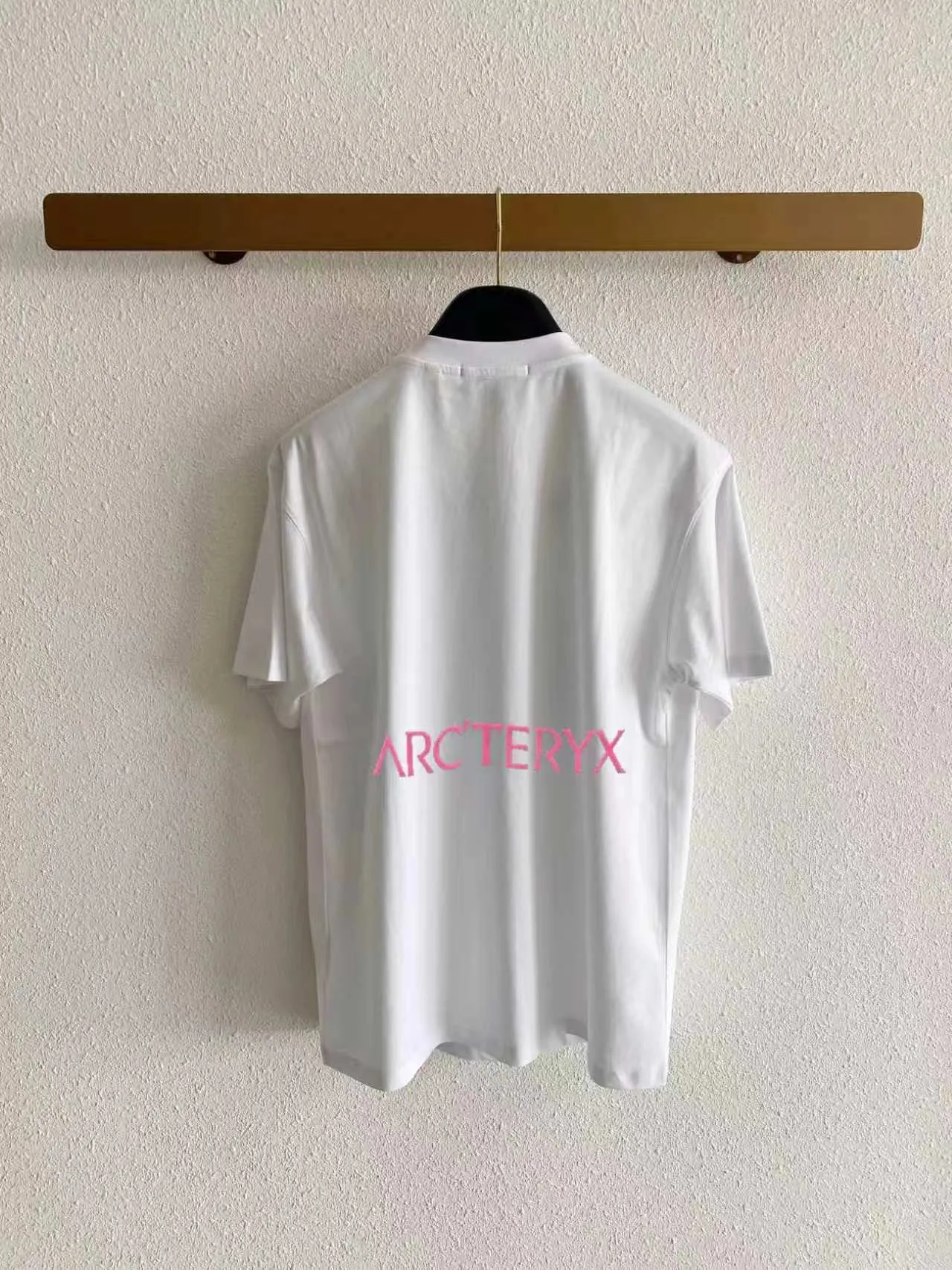 Arc’ter/ logo New Arrival ， ， ， ， T Same Style。 :Black White Blue Gray Size:S（90-130 ） M（125-140 ） L（135-160 ） XL（160-180 ） XXL（180 ）